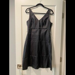 100% silk Banana Republic LBD